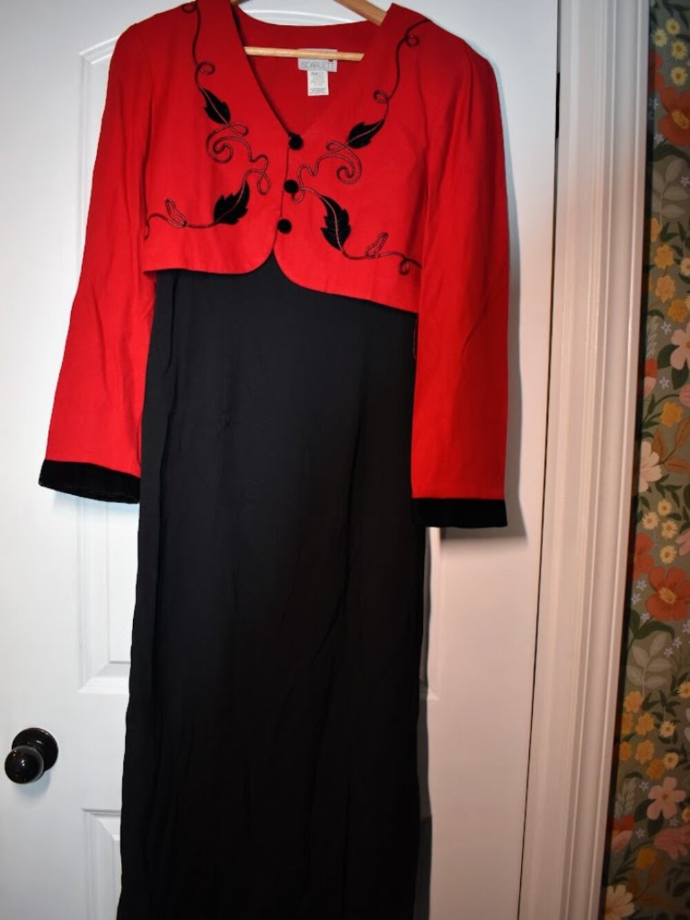 Vintage Scarlett Red Black Embroidered 2 Piece Dress Jacket Set 7/8